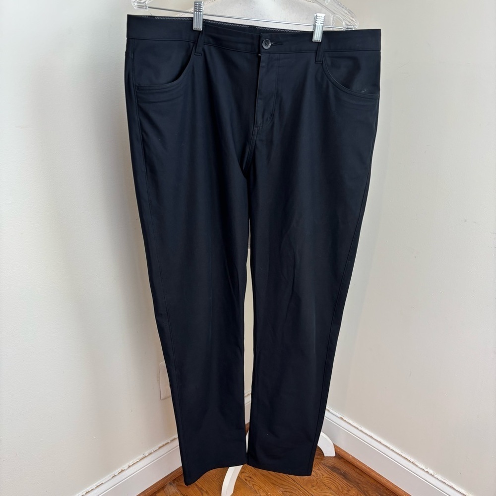 Vuori Meta Pant Athletic Slim Fit In Black Size 36